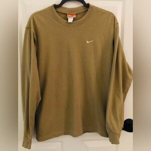 NWOT Nike Men's Long Sleeve Shirt in Tan